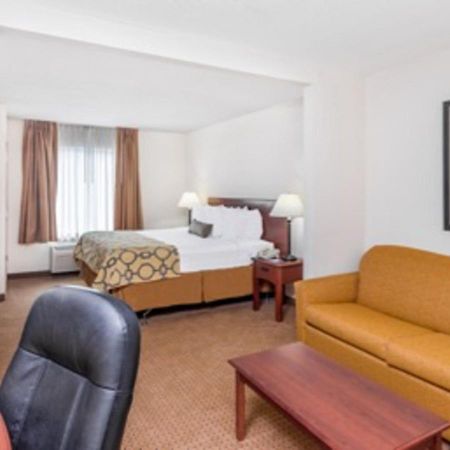Baymont By Wyndham Cartersville Esterno foto