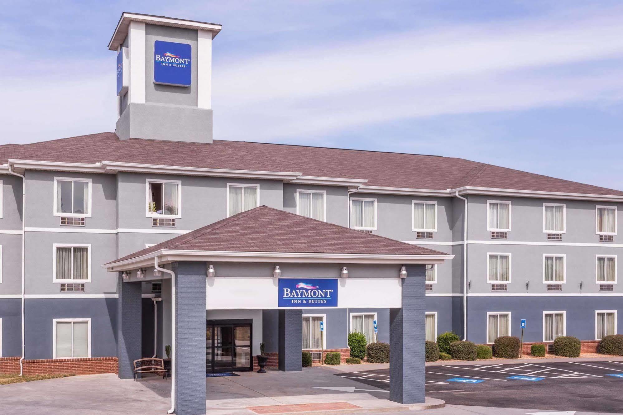 Baymont By Wyndham Cartersville Esterno foto