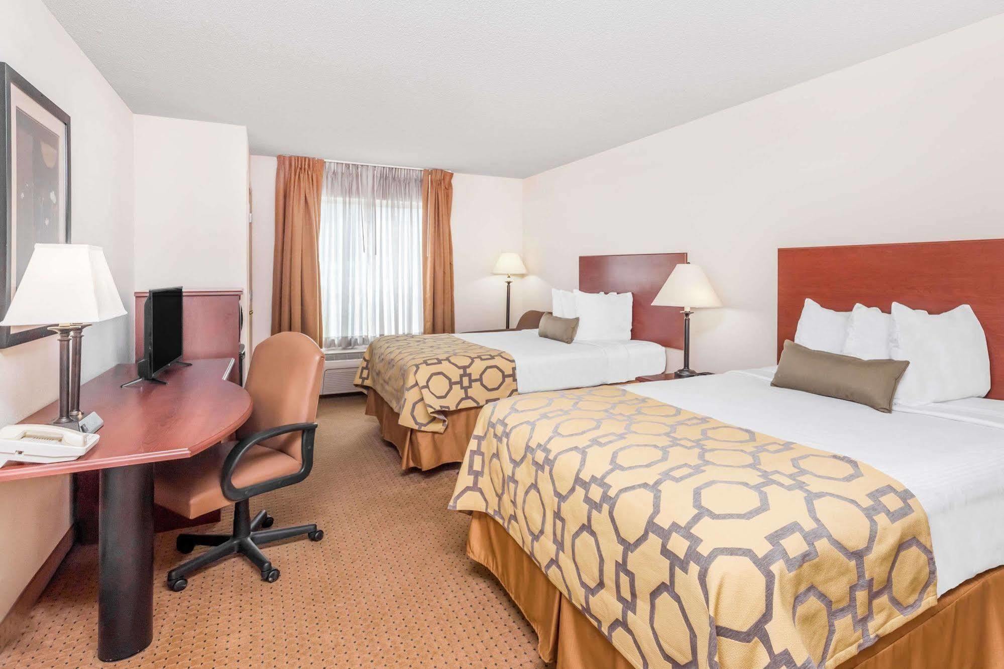 Baymont By Wyndham Cartersville Esterno foto