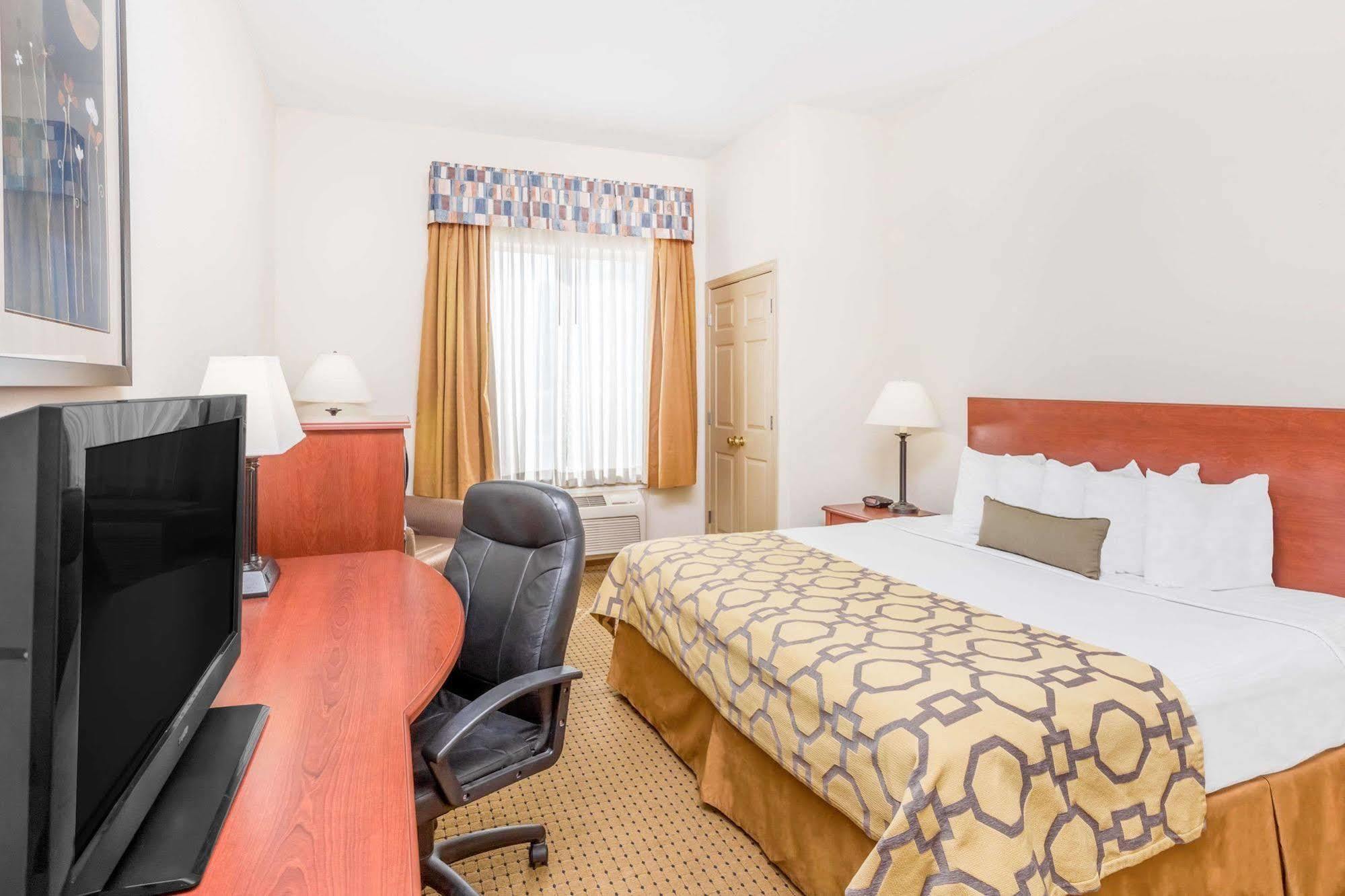 Baymont By Wyndham Cartersville Esterno foto